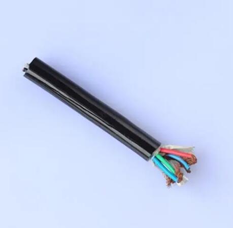 耐彎曲聚氨脂護(hù)套拖鏈電纜